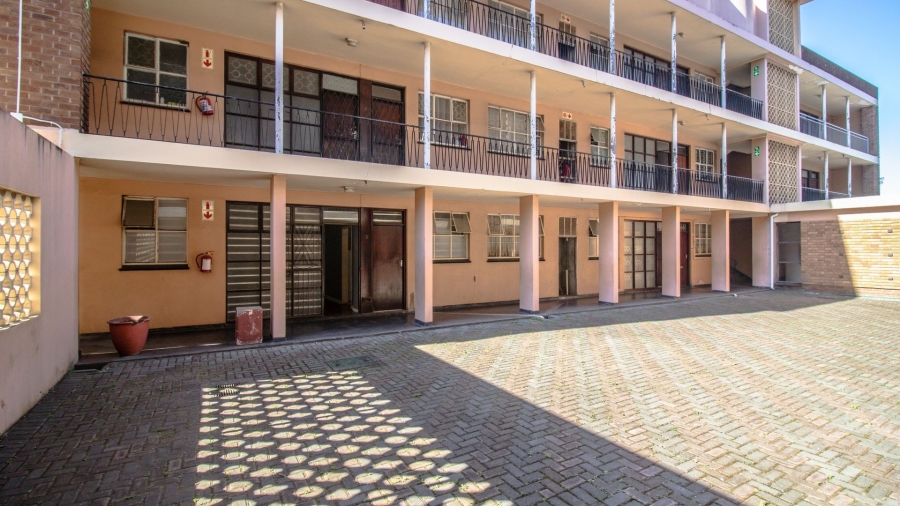 4 Bedroom Property for Sale in Southernwood Eastern Cape